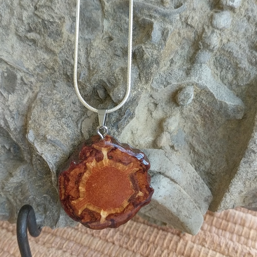 Knob Cone pendant